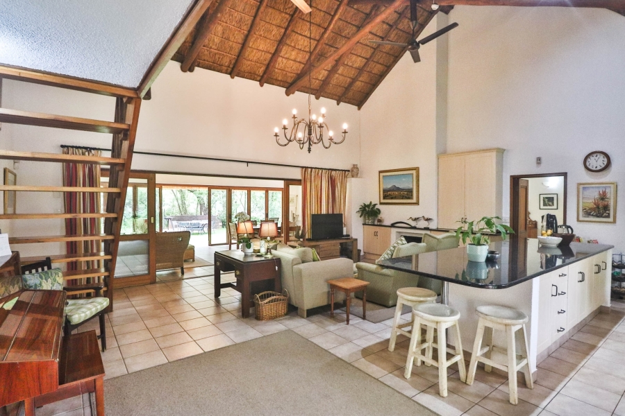 4 Bedroom Property for Sale in Lakeland North West